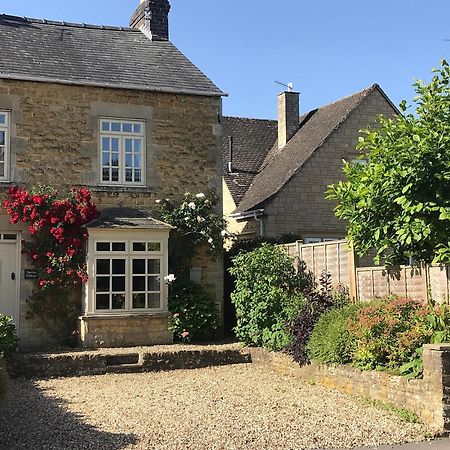 Spring Cottage Bourton-on-the-Water Extérieur photo