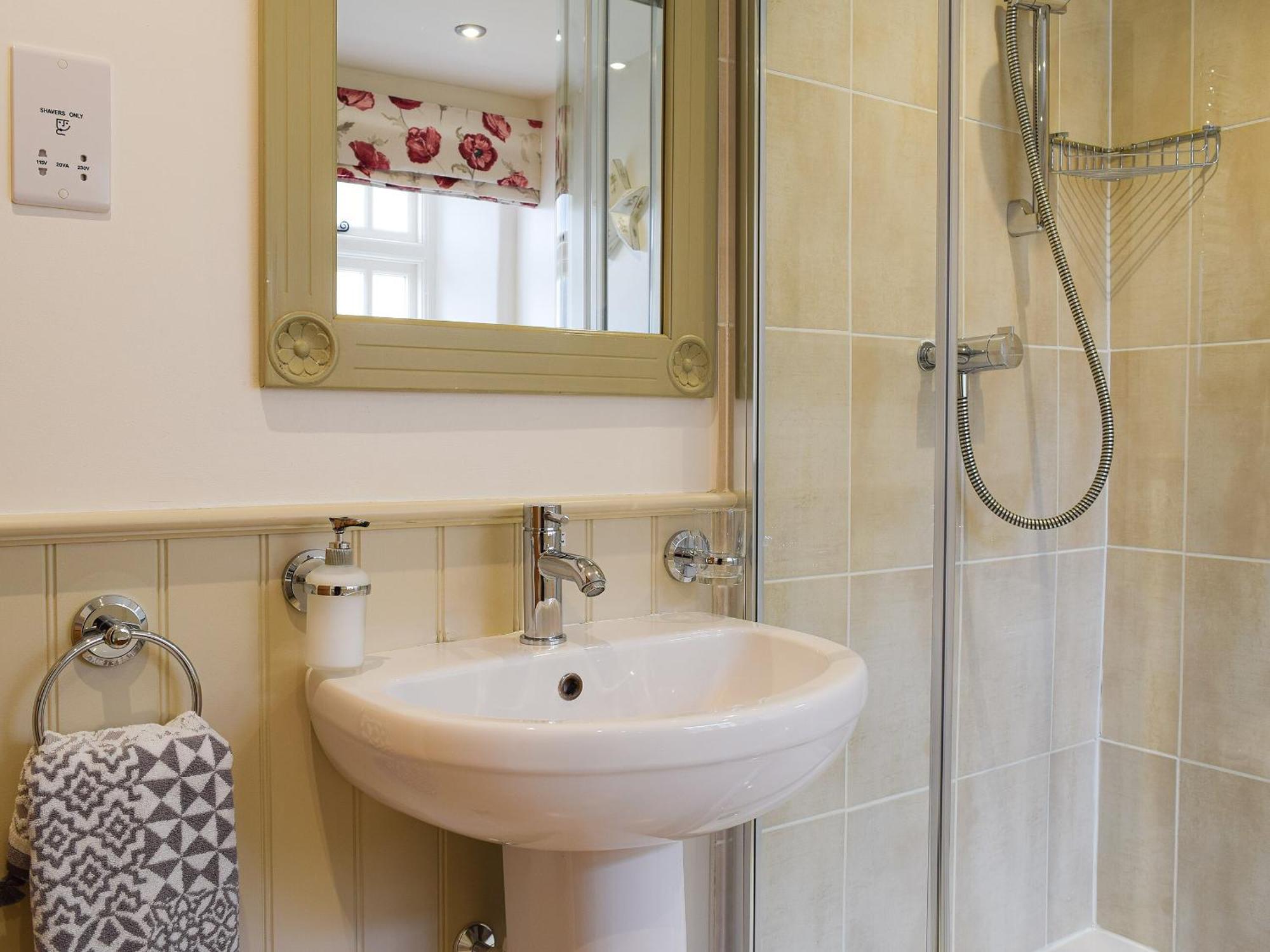 Spring Cottage Bourton-on-the-Water Extérieur photo