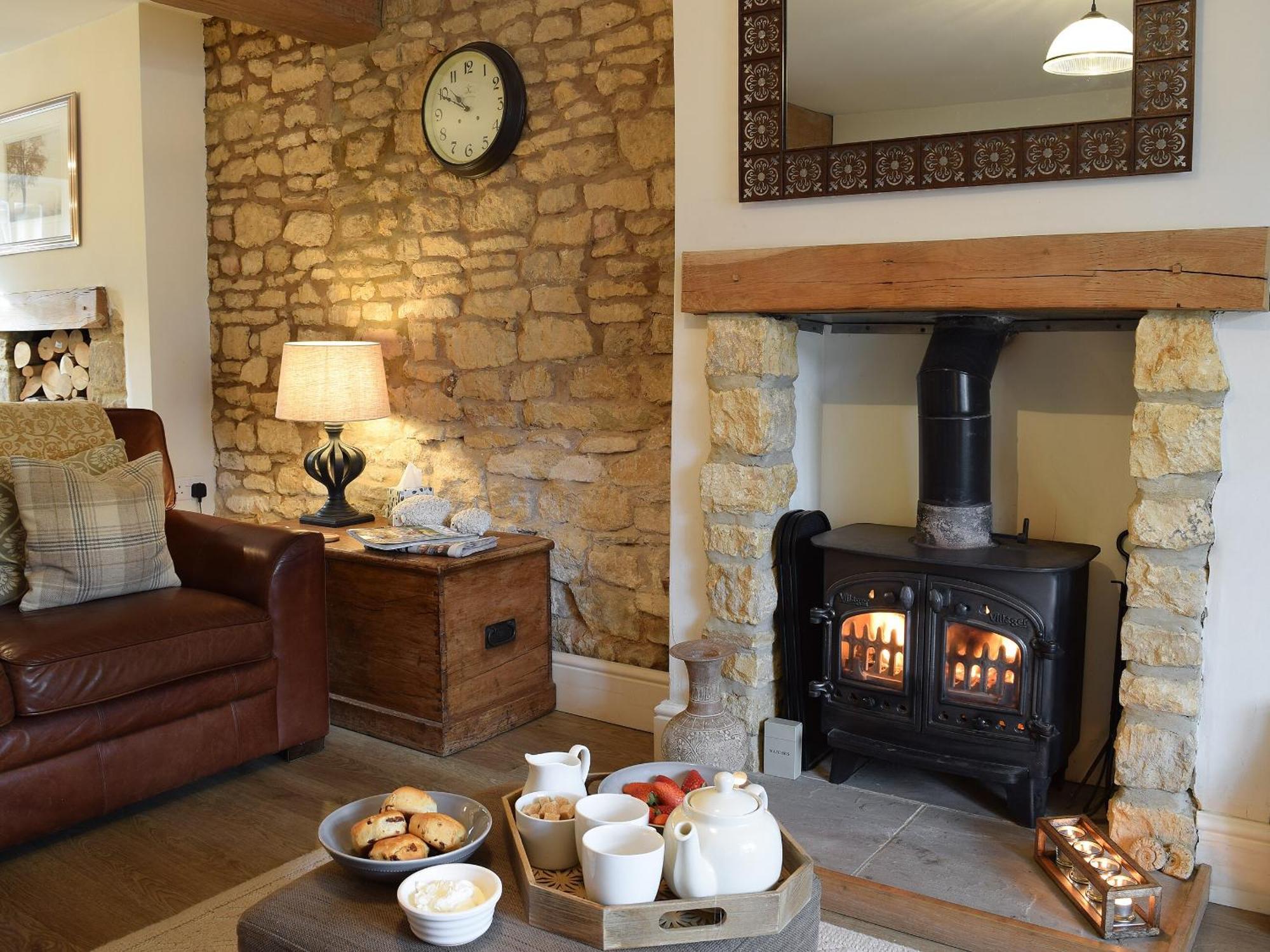 Spring Cottage Bourton-on-the-Water Extérieur photo
